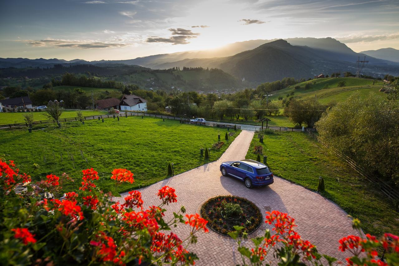 Bran Monte Crai Chalet ภายนอก รูปภาพ