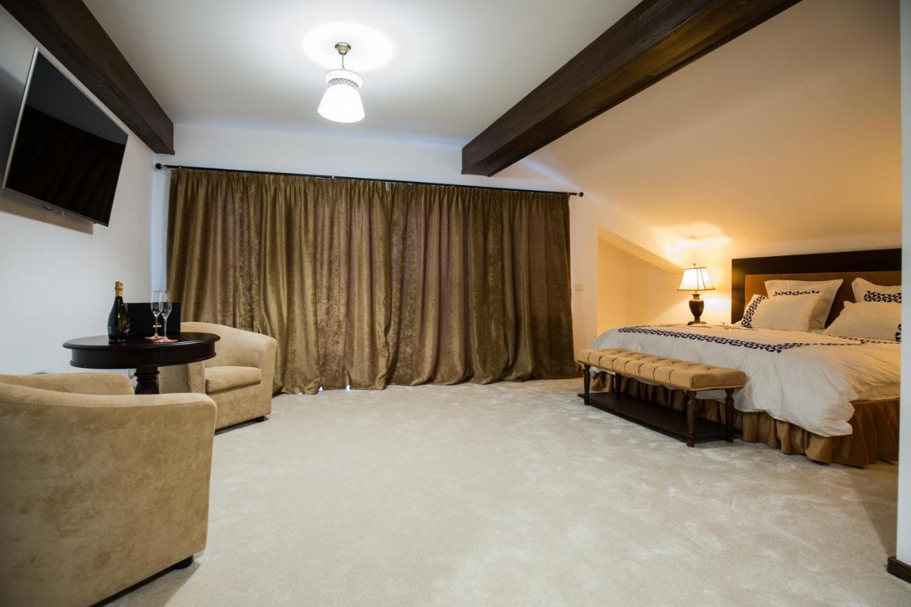 Bran Monte Crai Chalet ภายนอก รูปภาพ