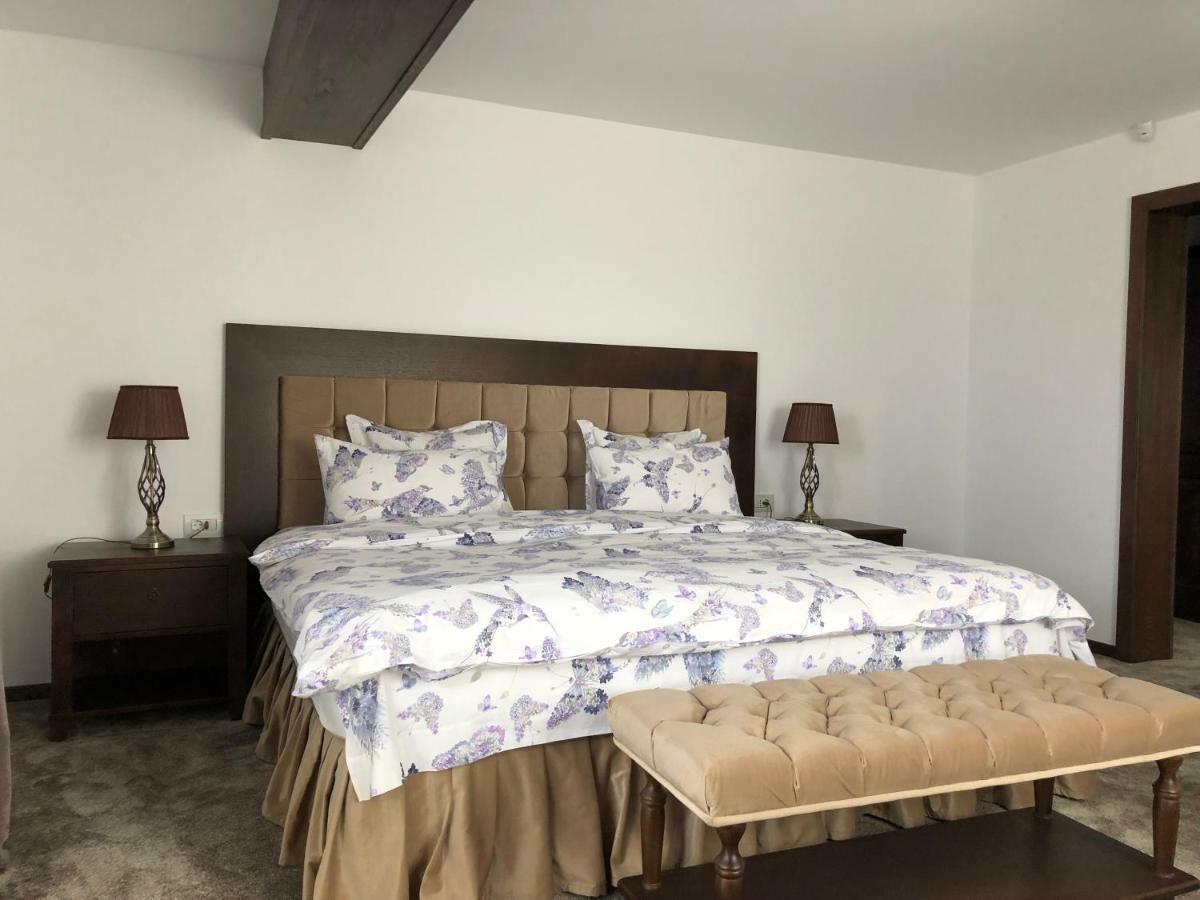 Bran Monte Crai Chalet ภายนอก รูปภาพ